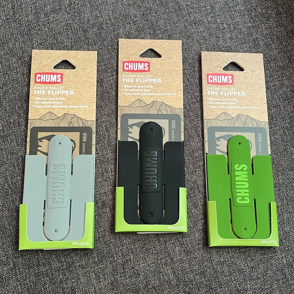 Set of 3 Chums Phone Wallet THE FLIPPER